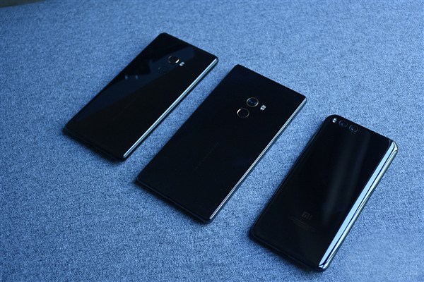 Xiaomi Mi MIX 2 vs Mi MIX vs Mi 6